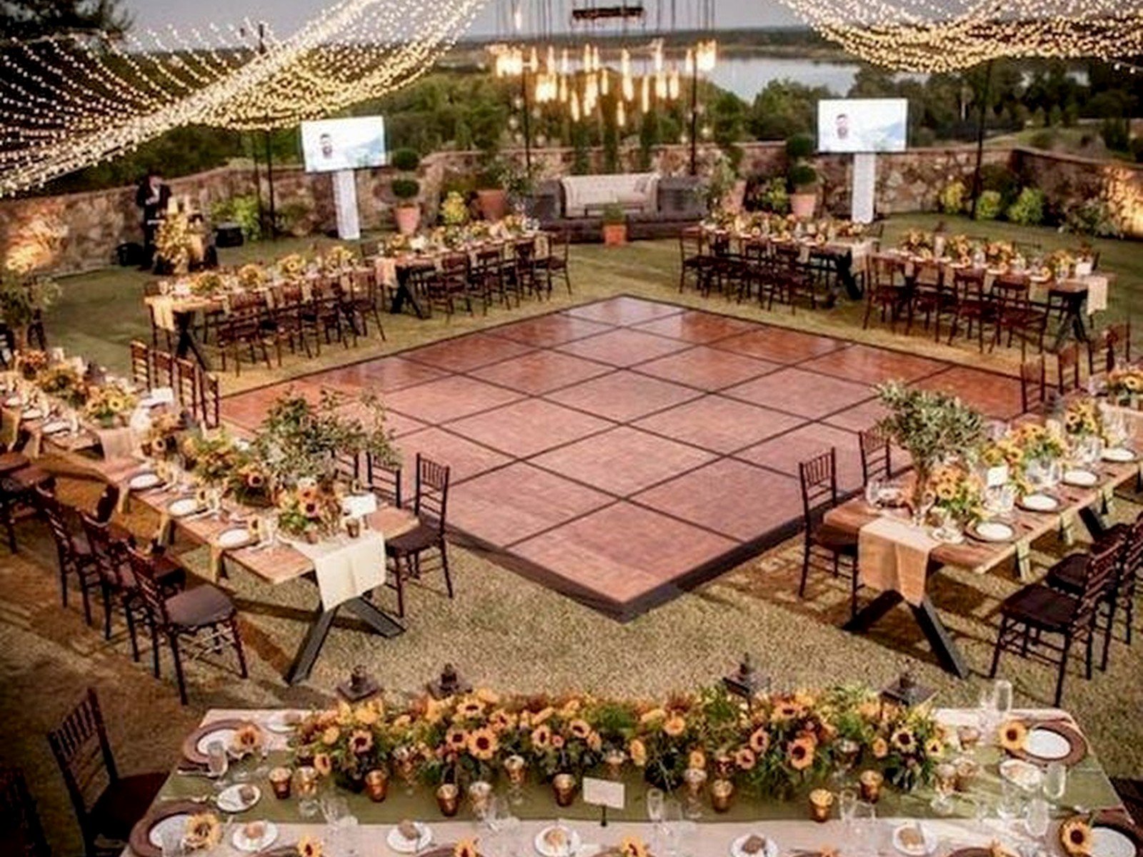 Wedding Seating: Guest Arrangement Complete Guide