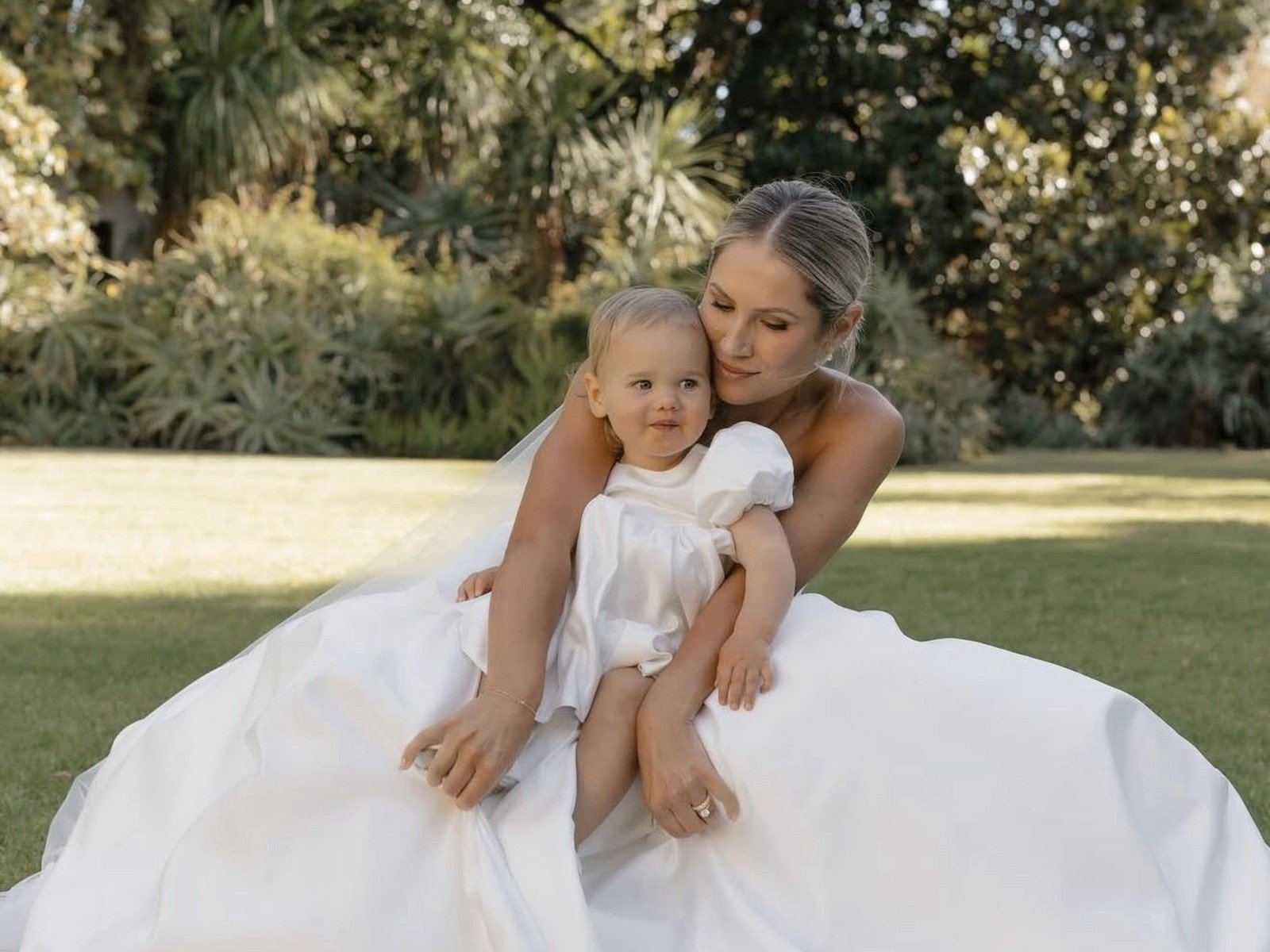 The Little Wedding Company: Complete Guide